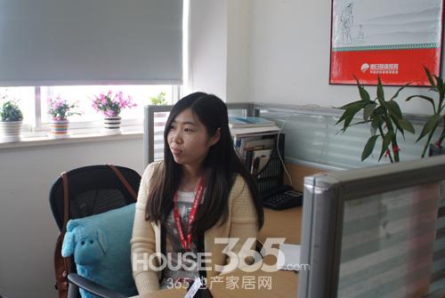 旭日客服经理 翟斯斯